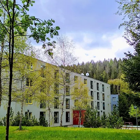 Plne Vybaveny Apartman V Harrachove Pod Mumlavskym Vodopadem, Idealni Vychozi Bod Pro Turistiku, Klid A Relax, U Cesty Na Hrebeny, Kousek Do Centra, Vybaveny I Pro Deti, Wellness A Fitko Naproti, Zahrada S Ohnistem U Domu Exterior photo