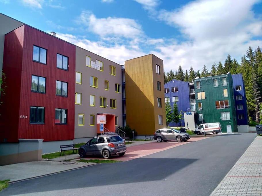Plne Vybaveny V Harrachove Pod Mumlavskym Vodopadem, Idealni Vychozi Bod Pro Turistiku, Klid A Relax, U Cesty Na Hrebeny, Kousek Do Centra, Vybaveny I Pro Deti, Wellness A Fitko Naproti, Zahrada S Ohnistem U Domu