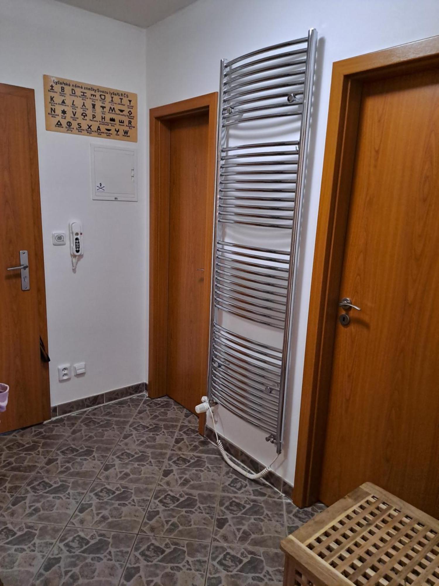 Apartment Plne Vybaveny V Harrachove Pod Mumlavskym Vodopadem, Idealni Vychozi Bod Pro Turistiku, Klid A Relax, U Cesty Na Hrebeny, Kousek Do Centra, Vybaveny I Pro Deti, Wellness A Fitko Naproti, Zahrada S Ohnistem U Domu *