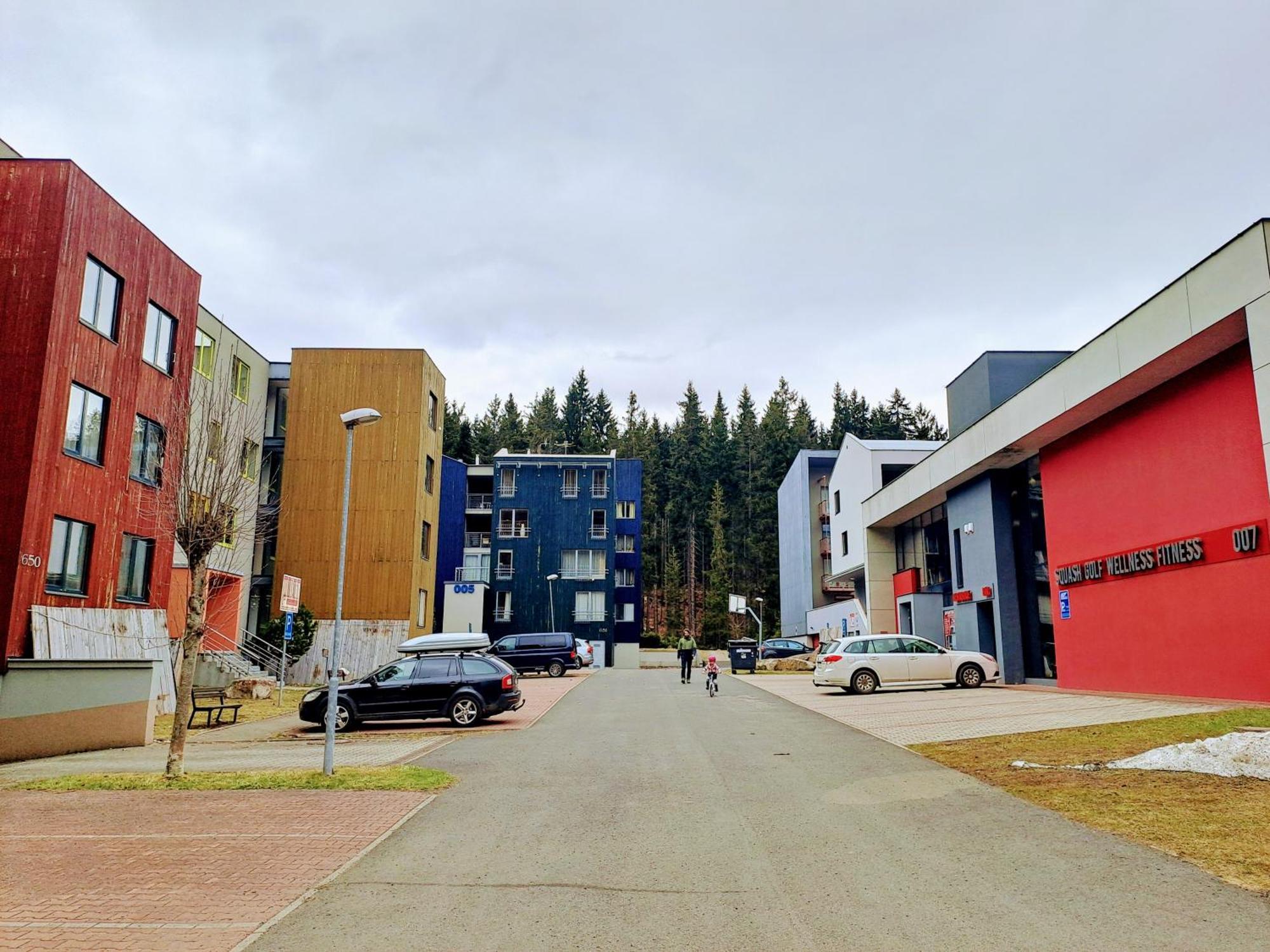 Plne Vybaveny V Harrachove Pod Mumlavskym Vodopadem, Idealni Vychozi Bod Pro Turistiku, Klid A Relax, U Cesty Na Hrebeny, Kousek Do Centra, Vybaveny I Pro Deti, Wellness A Fitko Naproti, Zahrada S Ohnistem U Domu Apartment *